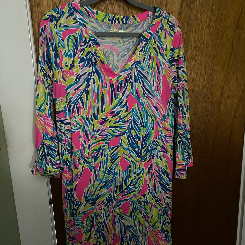 Lilly Pulitzer v-neck 3/4 sleeve 100% cotton dress